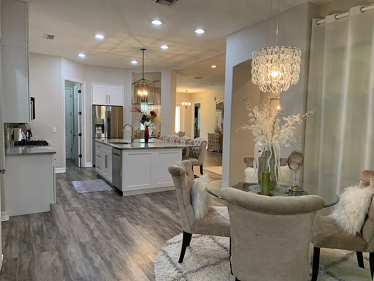 8314 Windsor Bluff Dr — Photo 13