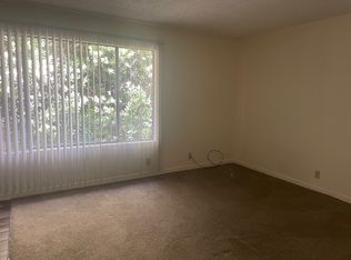 2509 S St #A, Sacramento, CA 95816