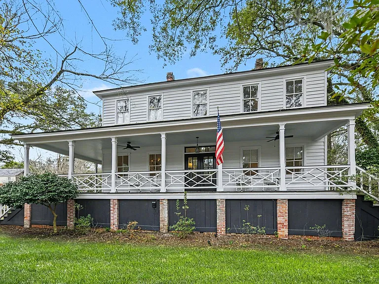 216 W Carolina Ave — Photo 45