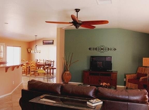 3rd image of 4925 E Meadow Vista Dr