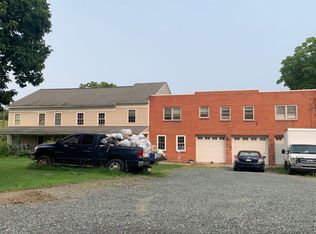 1124 Weisstown Rd, Boyertown, PA 19512