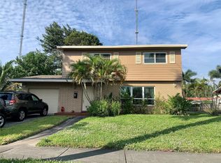 355 NW 205th Ter, Miami Gardens, FL 33169