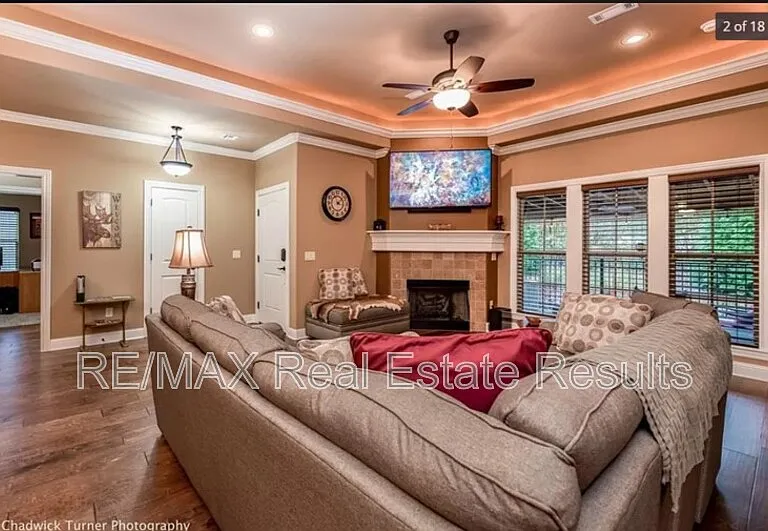 2502 SW Hind Ln — Photo 4