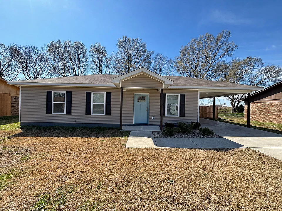 213 Teresa Ln