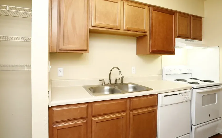 Honeytree Apartments — Photo 3