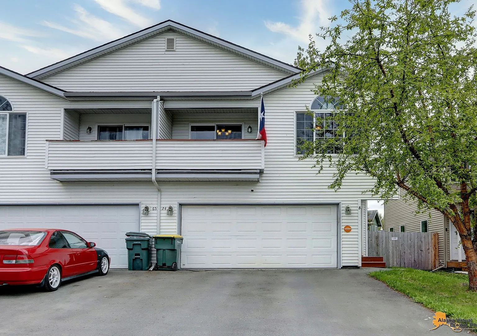 East Anchorage 3 Bedroom Home | Close to JBER! Attached Two Car Garage + Fenced in Yard — Photo 3