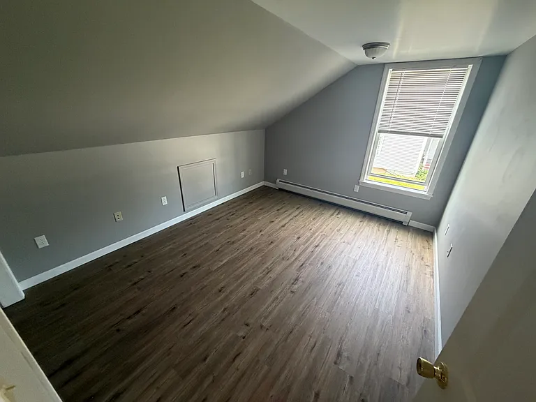 116-118 S Branch St #2 — Photo 9