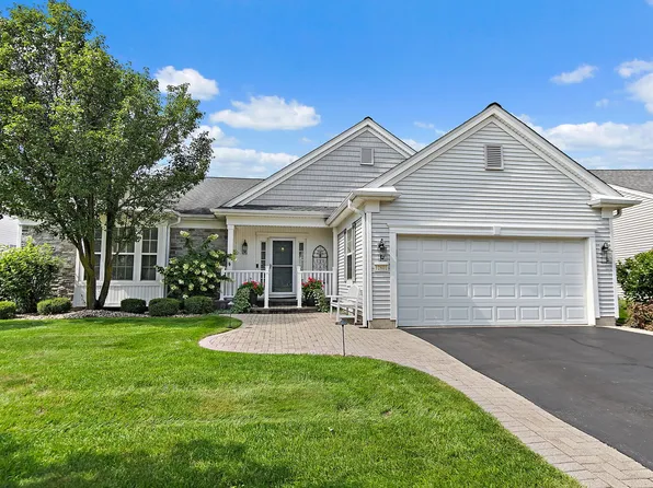 12801 Green Meadow Ave, Huntley, IL 60142