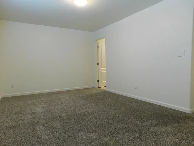 654 Trinity Way #C — Photo 7