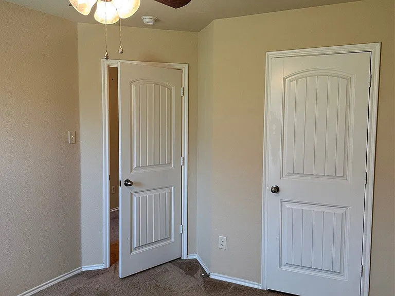 327 Elam Dr — Photo 14