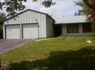 3 Pierson Pl, Sicklerville, NJ 08081