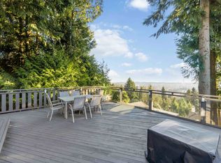 351 Dartmoor Dr, Coquitlam, BC V3K 5R6