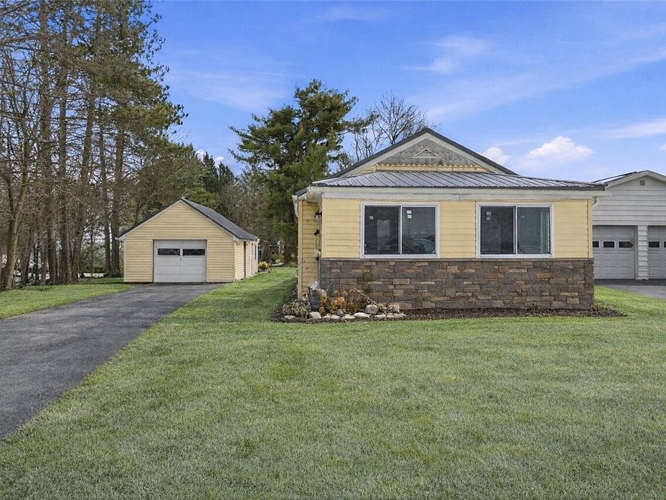 1st image of 1541 Woodland Ave