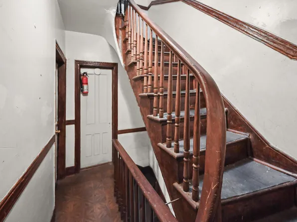 60 15th Street image 11 of 13