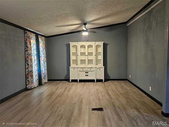 2nd image of 21255 Laramie Rd