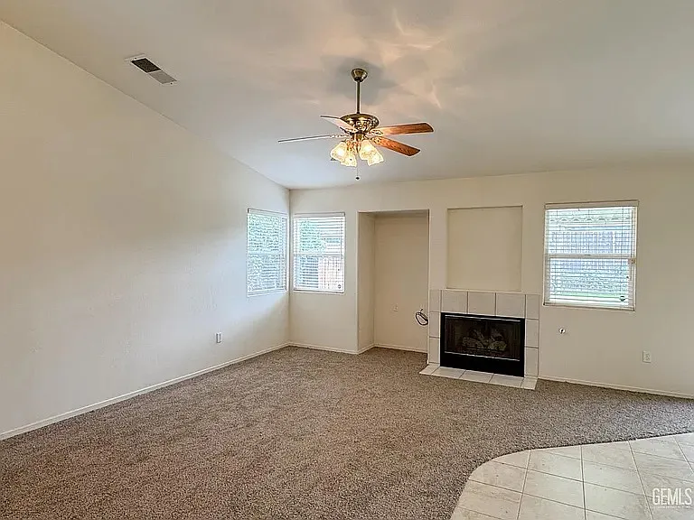 10217 Polo Saddle Dr — Photo 2