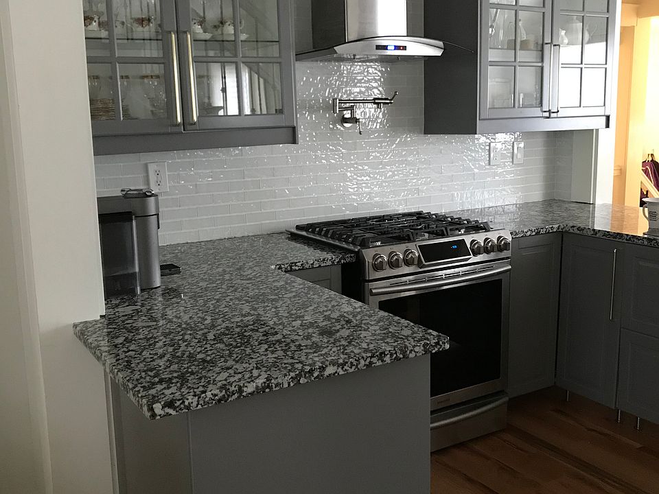 1st image of 21734 Albion Ave