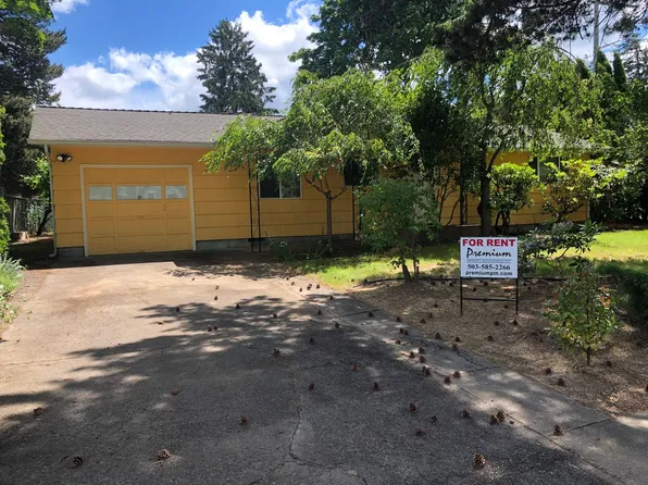 2520 Stortz Ave NE, Salem, OR 97301