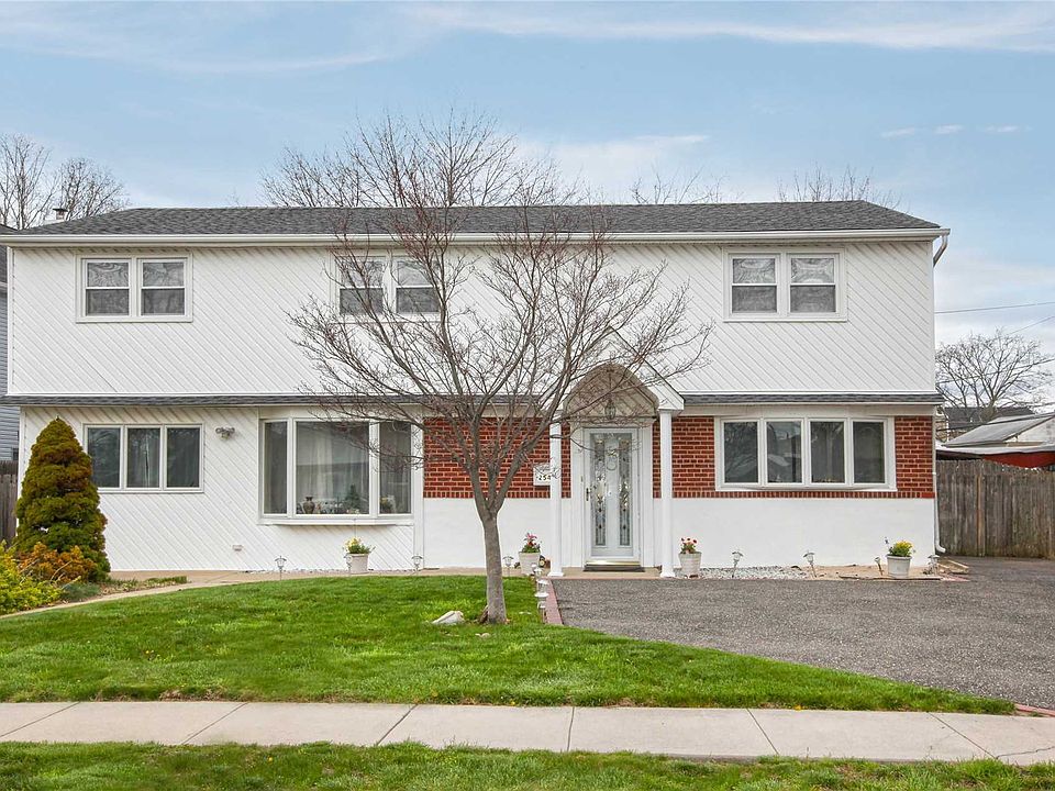 1st image of 2543 Cypress Ave