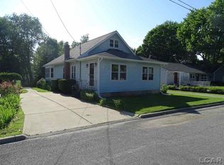 117 Clinton St, Clinton, MI 49236