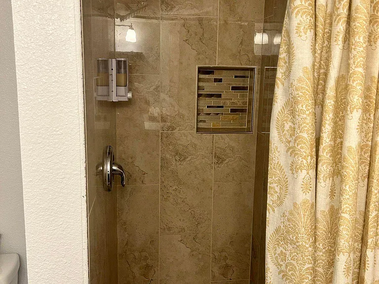 1055 S Kentucky Ave #1 — Photo 7
