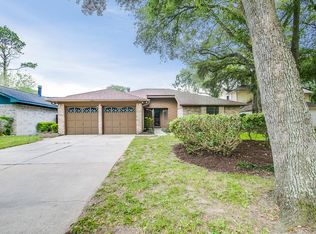 13906 Knighton Cir, Houston, TX 77034