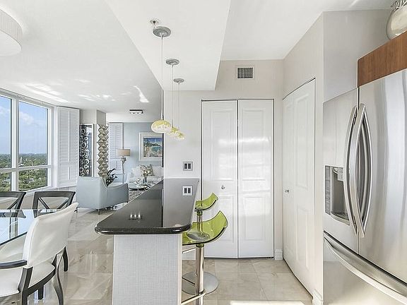 5th image of 610 W Las Olas Blvd APT 1318N