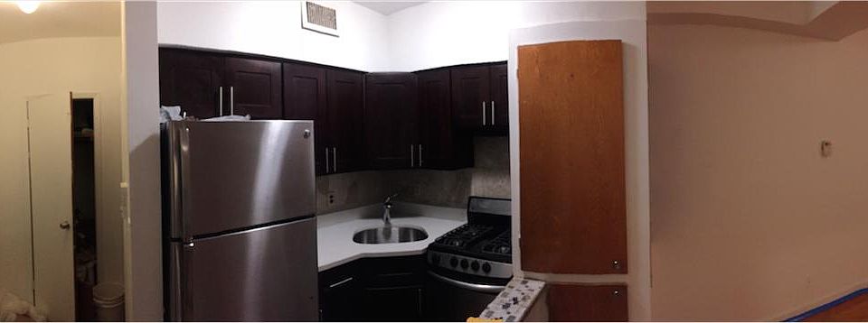 1st image of 18014 Hillside Ave
