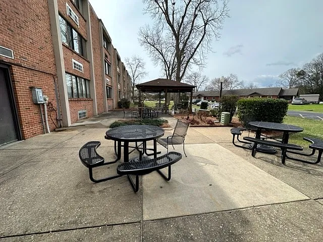 Elizabeth H. Wright — Photo 11