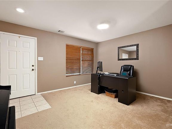 3rd image of 2112 Katherine Ave