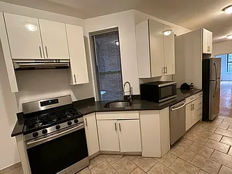 Rented by Eric Goodman Realty Corp