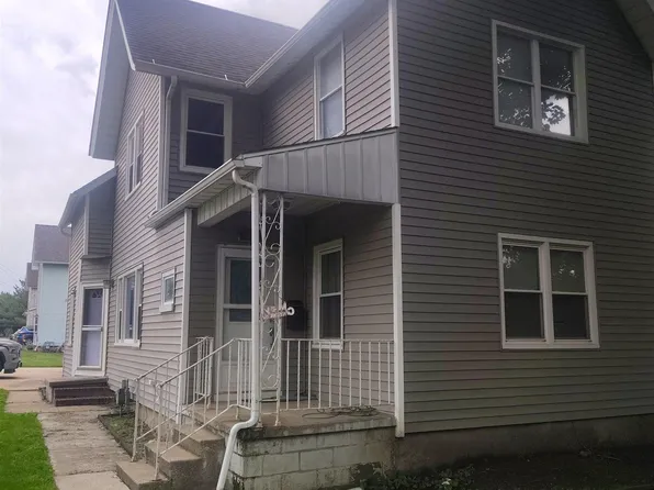 362 E Ash St, Canton, IL 61520