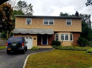 2119 Deer Park Ave, Deer Park, NY 11729