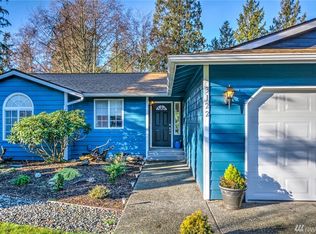 3122 Glacier Ln, Camano Island, WA 98282