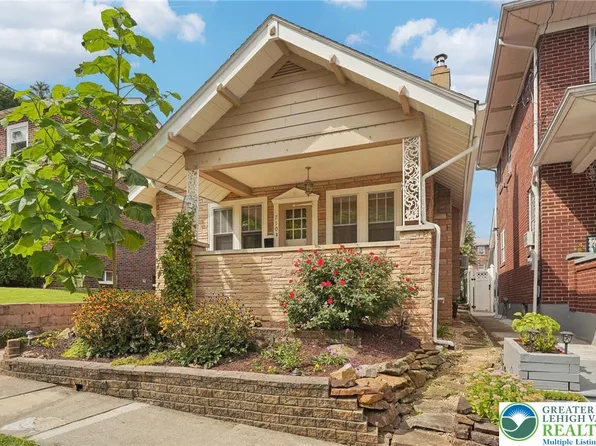 710 Hertzog Ave, Fountain Hill, PA 18015