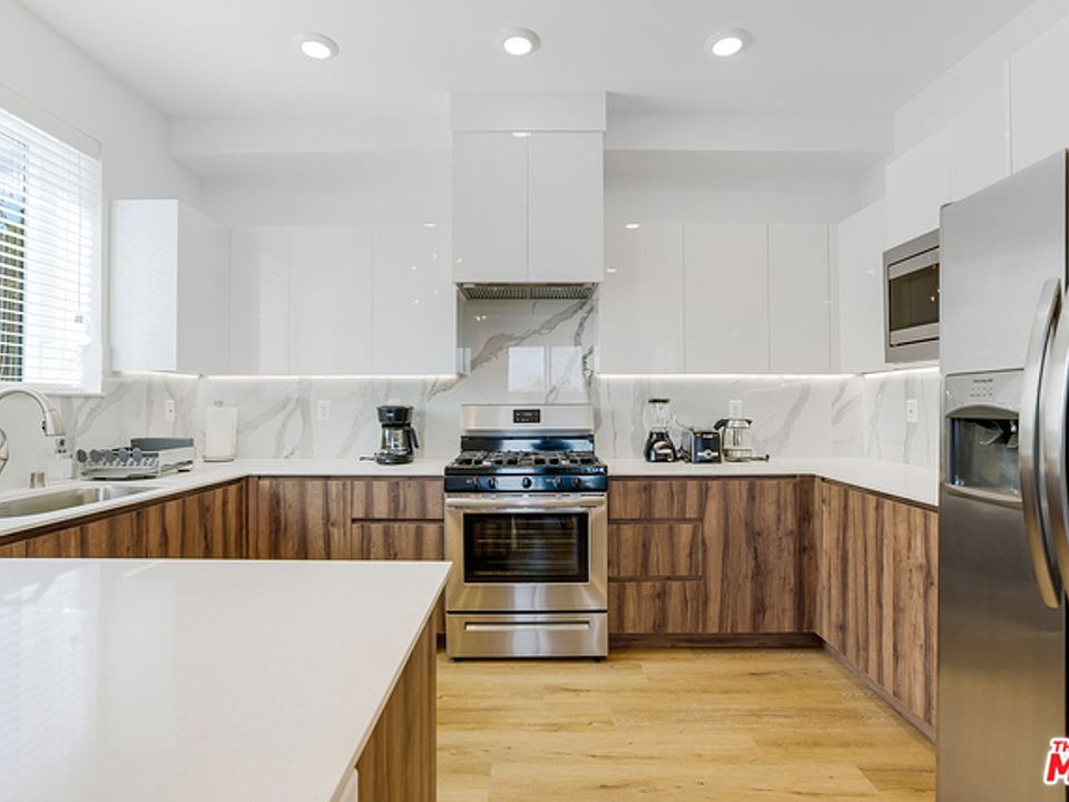 1st image of 4637 Laurel Canyon Blvd Unit 3