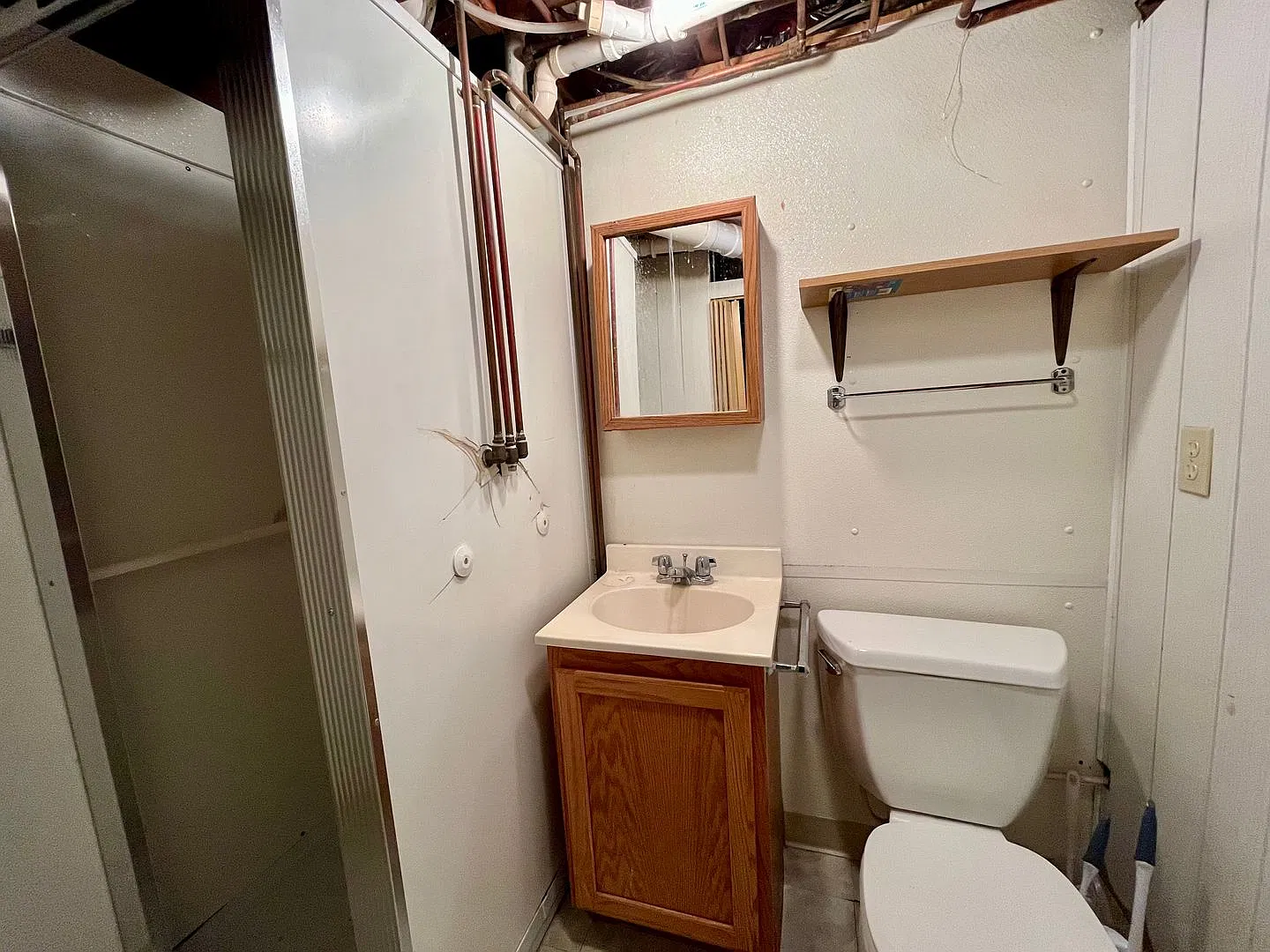 2 Bed 2 Bath Single Family Home in Merrill — Photo 4
