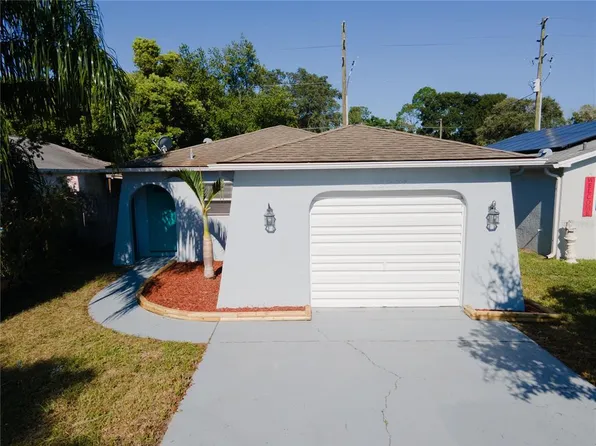 12906 Kellywood Cir, Hudson, FL 34669