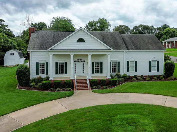 400 Tudor Blvd, Paducah, KY 42003