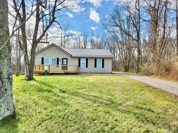 14853 King Rd, Howard, OH 43028