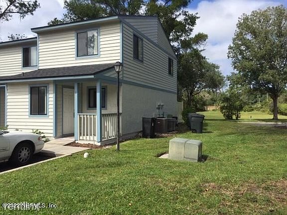 2nd image of 1 Moultrie Creek Cir