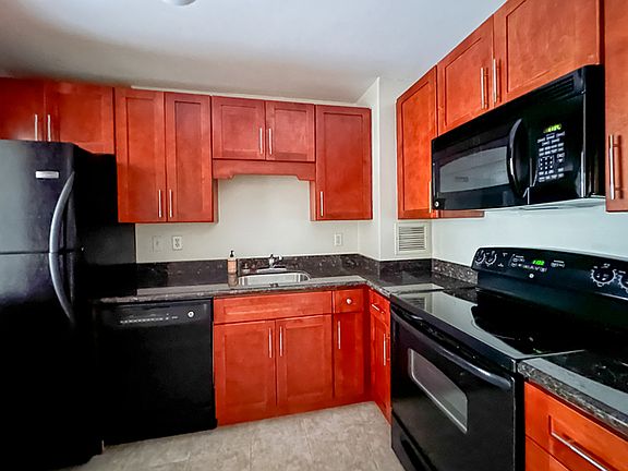 2nd image of 401 E Ontario St APT 503