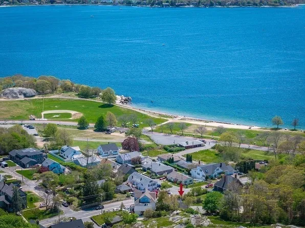 205 Western Ave, Gloucester, MA 01930