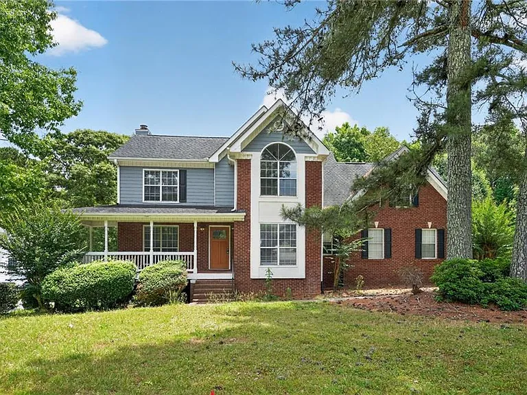 625 Harbor Bay Dr — Photo 1