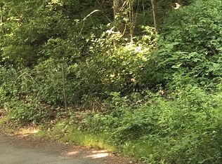 30 Woolford Rd, Wrentham, MA 02093