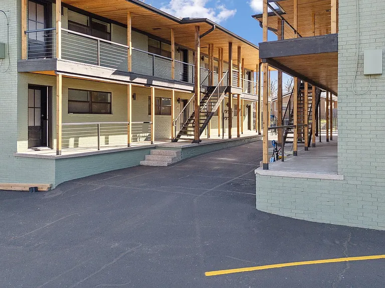 ONYX at 1316 Quincy — Photo 10