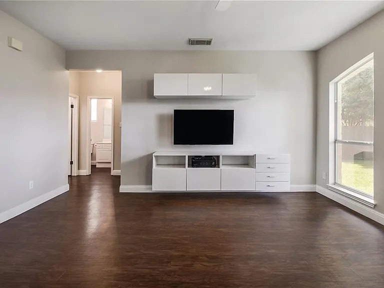 7116 Black Rock Bnd — Photo 7