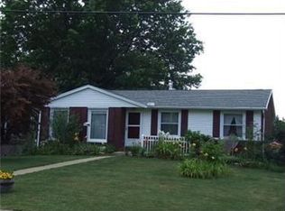 63 Mohawk Dr, Greensburg, PA 15601