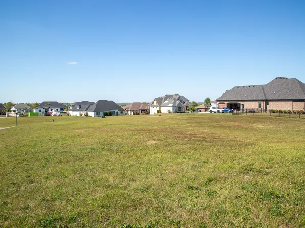 5118 Nottinghill Ct, Greenwood, IN 46143
