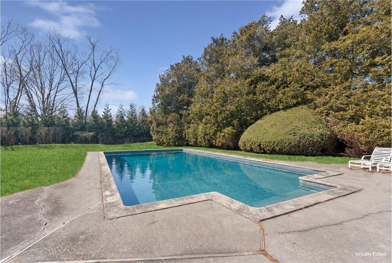  Pool Open